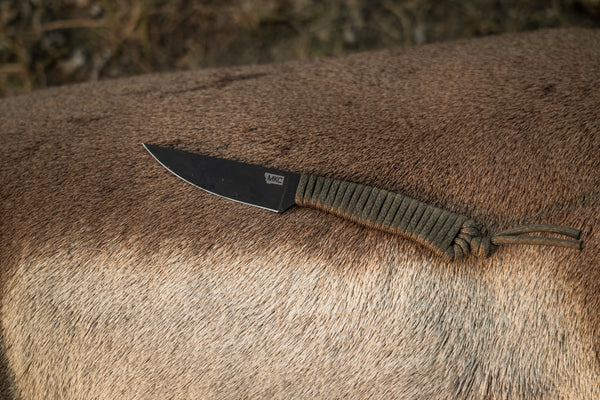 Sharpening a hunting knife