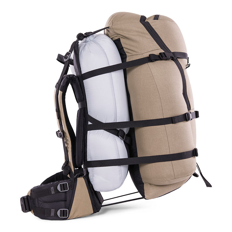 Tan Solo 3600 Ultralite Hunting Pack